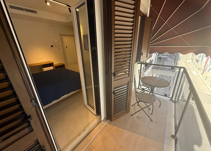 Prestige Bed & Breakfast *