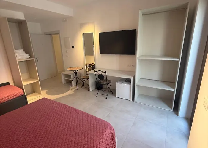 Prestige Bed and breakfast *