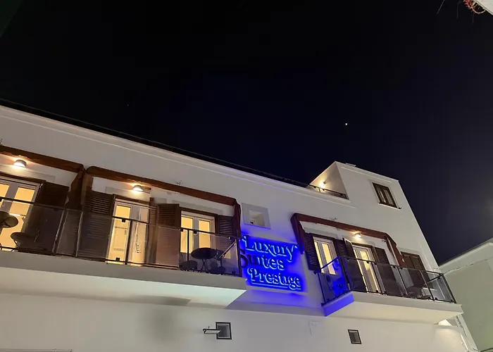 Prestige Bed and breakfast *